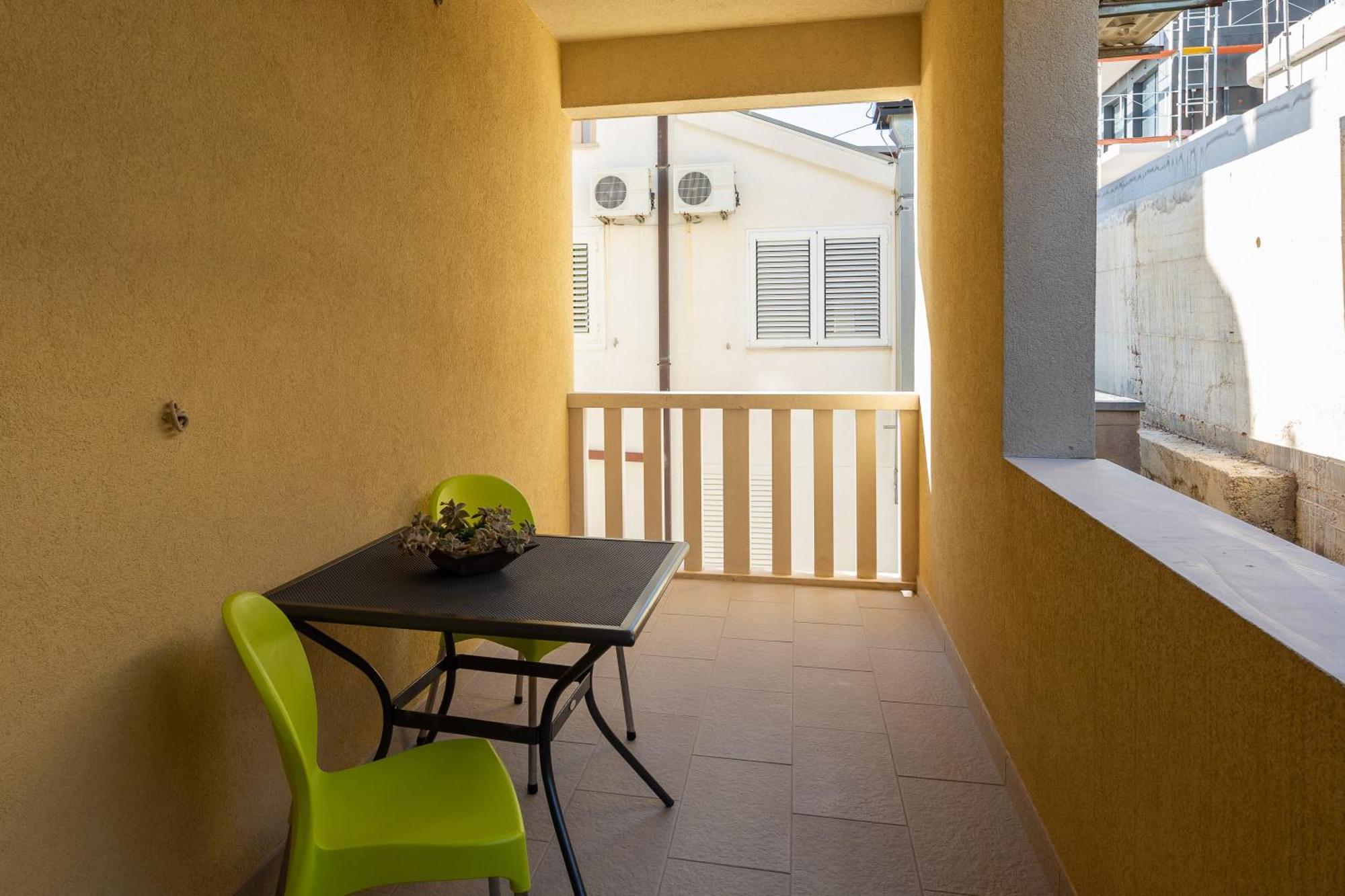 Xxl Family Penthouse Apartment Makarska Room photo